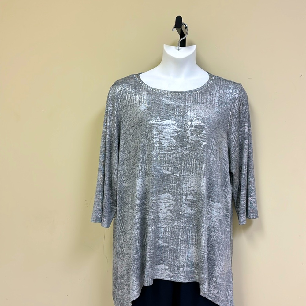 Plus Size Ruby Rd. Silver High Low Blouse - image 1